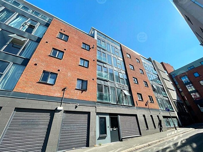 2 Bedroom Flat For Sale In Bridport Street, Liverpool, Merseyside, L3