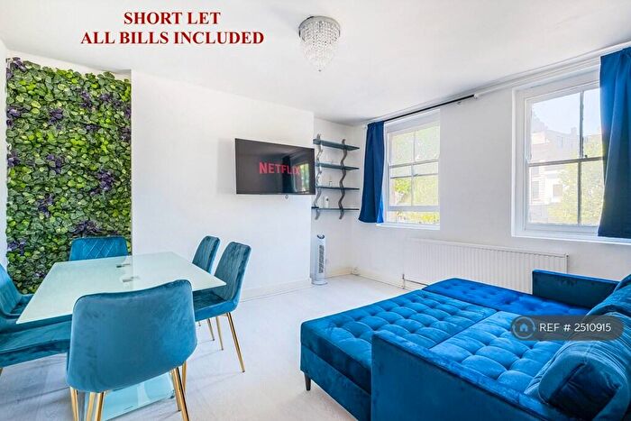 1 Bedroom Flat To Rent In Mile End Road, London, E1