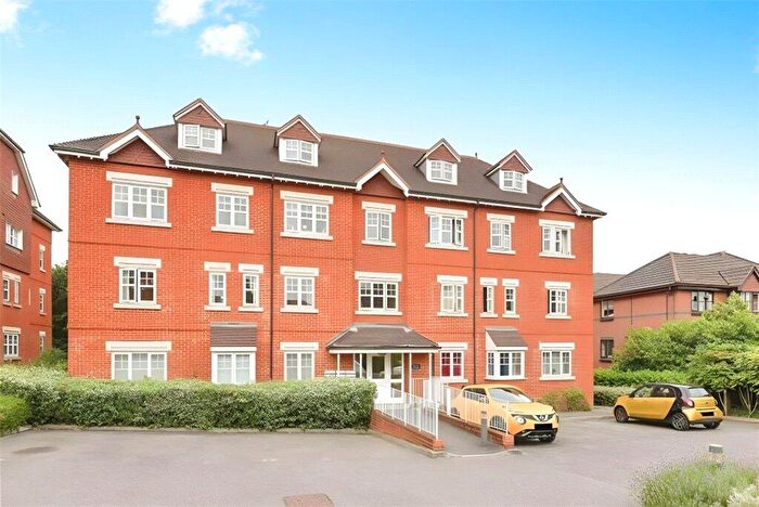 2 Bedroom Apartment To Rent In Heathside Road, Woking, Surrey, GU22