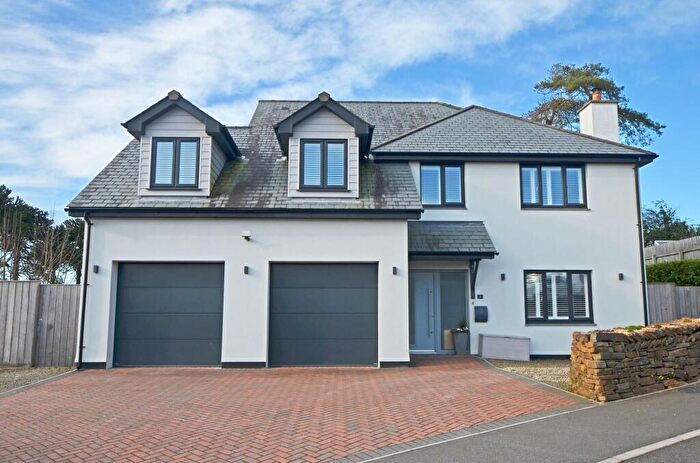 4 Bedroom Detached House For Sale In Trevarthian Road, St. Austell, PL25