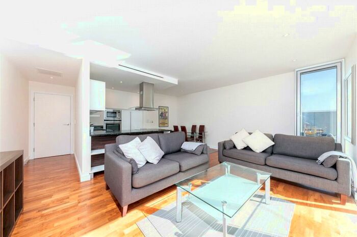 2 Bedroom House To Rent In Luna House, Bermondsey Wall West, SE16