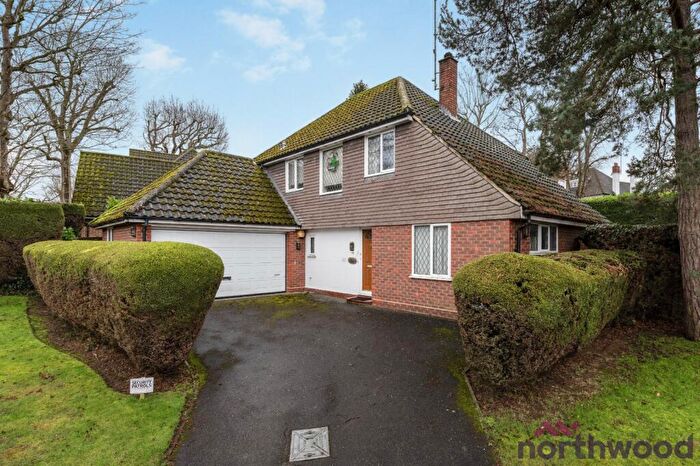4 Bedroom Detached House For Sale In Three Pines, Pinecroft, Hutton Mount, CM13