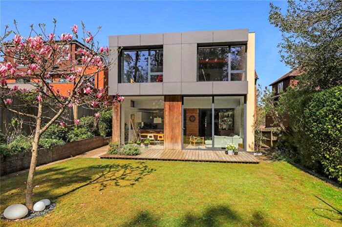 4 Bedroom Detached House For Sale In Greenhill Road, Winchester, Hampshire, SO22