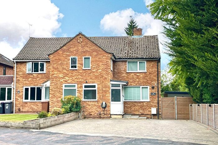 3 Bedroom Semi-Detached House For Sale In Sheering Mill Lane, Sawbridgeworth, CM21