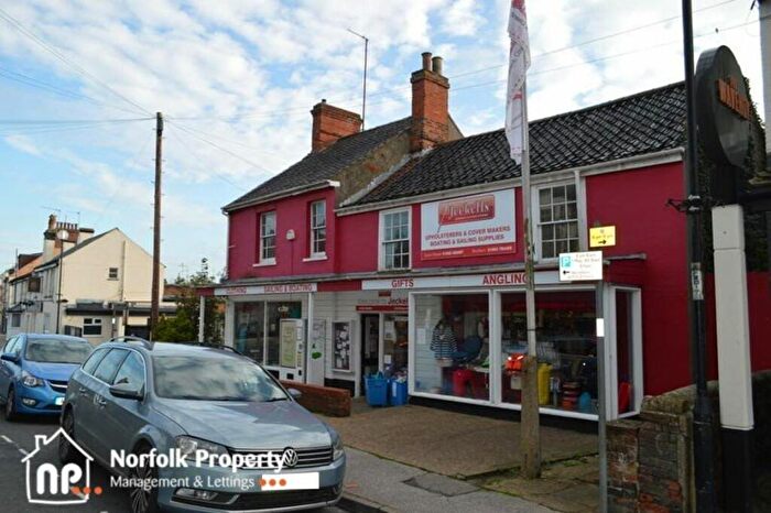 3 Bedroom Flat To Rent In Oulton Broad, NR33