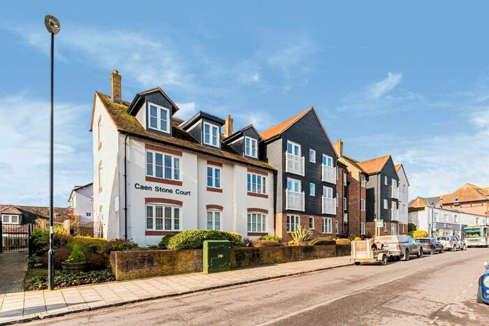 1 Bedroom Flat For Sale In Caen Stone Court, Queen Street, Arundel, BN18