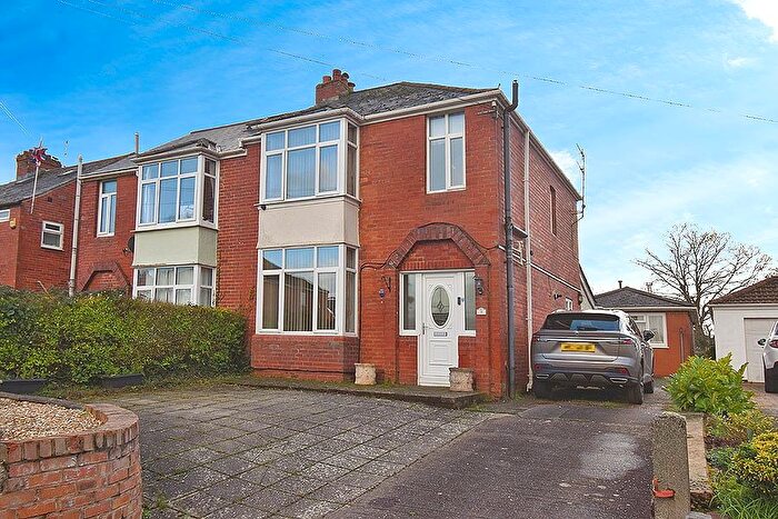 4 Bedroom Semi Detached House For Sale In Summer Lane, Whipton, Exeter, EX4