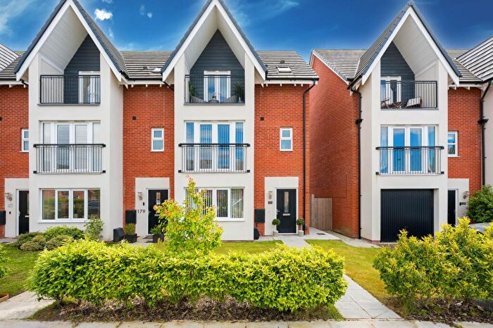 3 Bedroom End Of Terrace House For Sale In Blowick Moss Lane, Southport, PR8