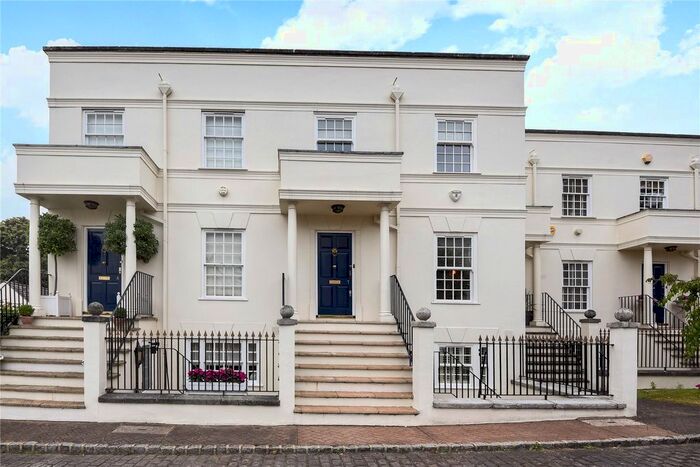 3 Bedroom Terraced House To Rent In Seaton Close, Putney, London, SW15