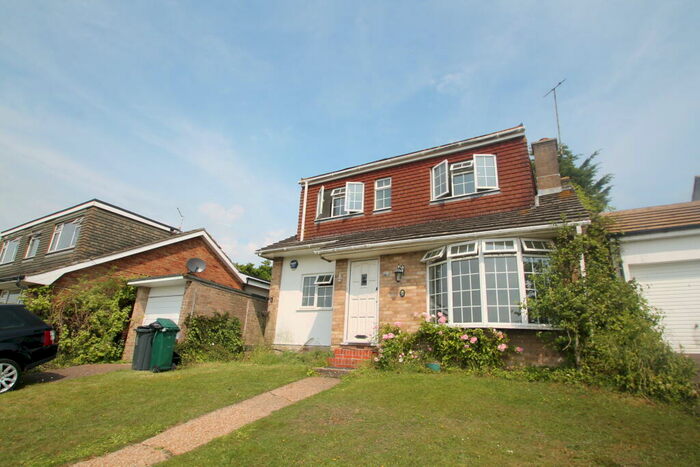 3 Bedroom House To Rent In Broad Rig Avenue, BN3