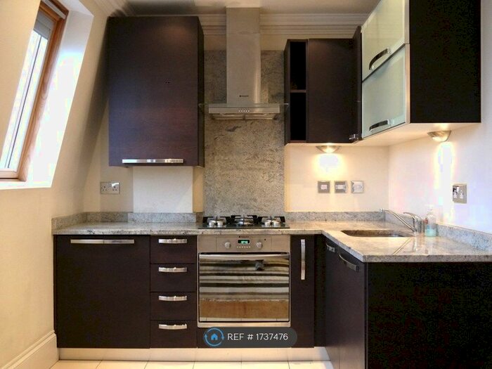 1 Bedroom Flat To Rent In Hornsey Road, London, N19