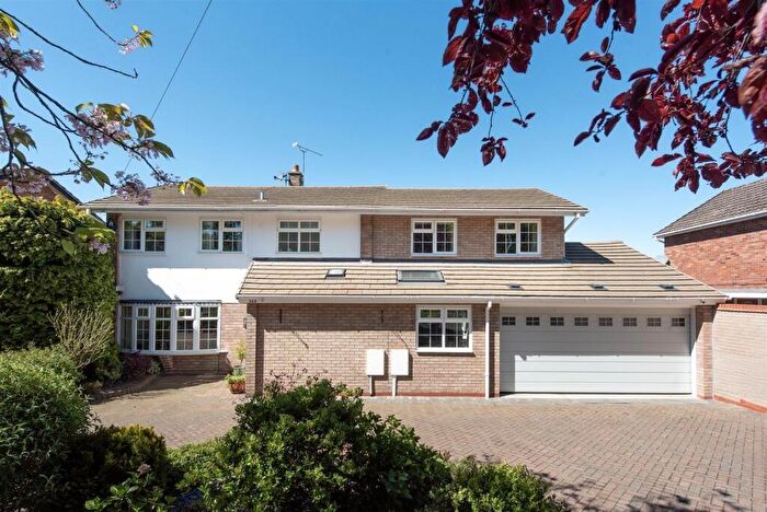 4 Bedroom Detached House For Sale In Hagley Road, Stourbridge, DY9