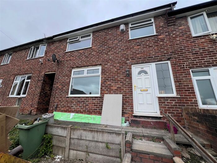 3 Bedroom Town House To Rent In Whalley Avenue, St. Helens, WA10