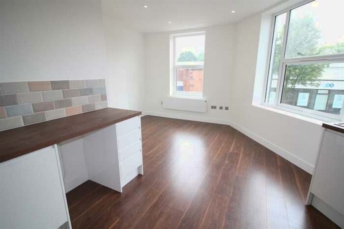 2 Bedroom Apartment To Rent In Old Bank Apartments, Victoria Road, Netherfield, Nottingham, NG4