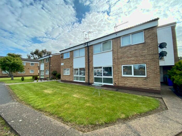 2 Bedroom Flat To Rent In Maple Leaf Court, Burton Road, Cottingham, East Yorkshire, HU16