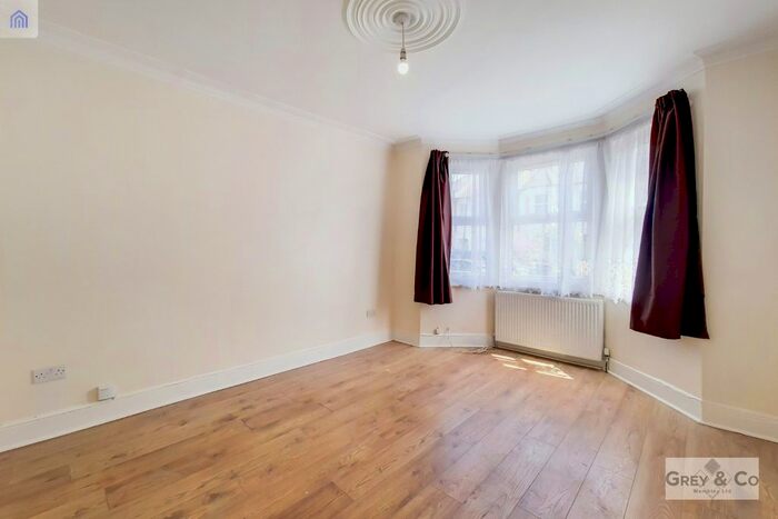 5 Bedroom Terraced House To Rent In Oldfield Road, London, NW10