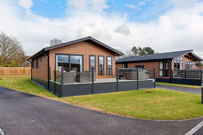 2 Bedroom Lodge For Sale In Ruthven Falls, Alyth, PH12