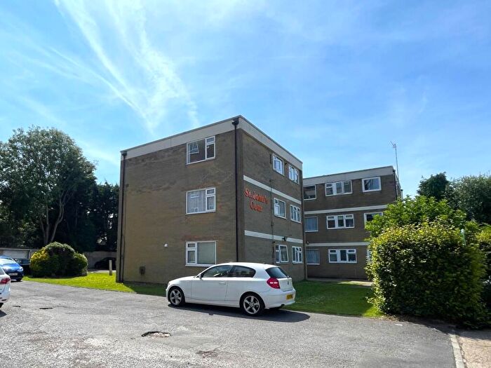 2 Bedroom Flat To Rent In St Johns Court, Penstone Park, Lancing, BN15