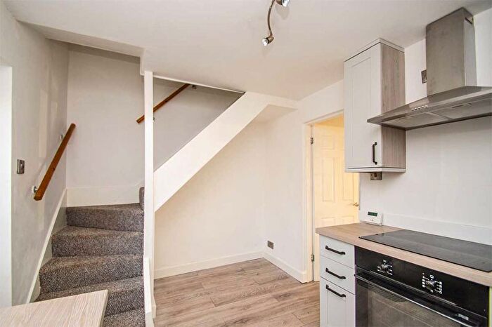 1 Bedroom Cottage For Sale In Chapel Lane, Lichfield, WS14