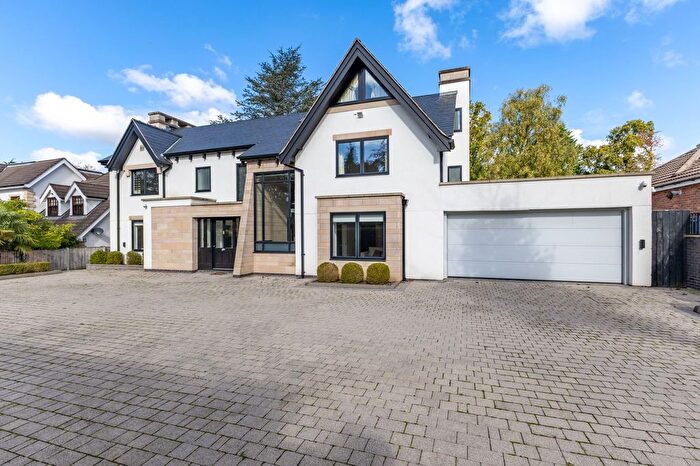 6 Bedroom Detached House For Sale In Carrwood, Hale Barns, WA15