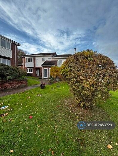 1 Bedroom Flat To Rent In Bedford Square, Longfield, DA3