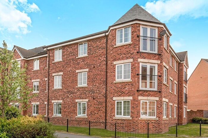 2 Bedroom Apartment To Rent In New Forest Way, Leeds, West Yorkshire, LS10