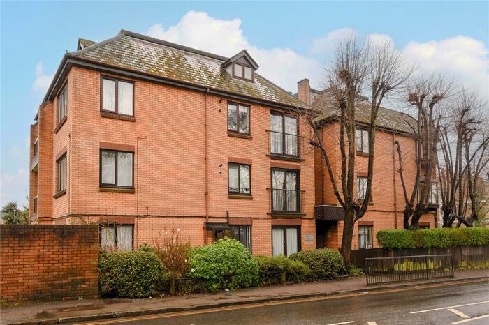 1 Bedroom Apartment To Rent In Coombe Lane West, Kingston Upon Thames, KT2