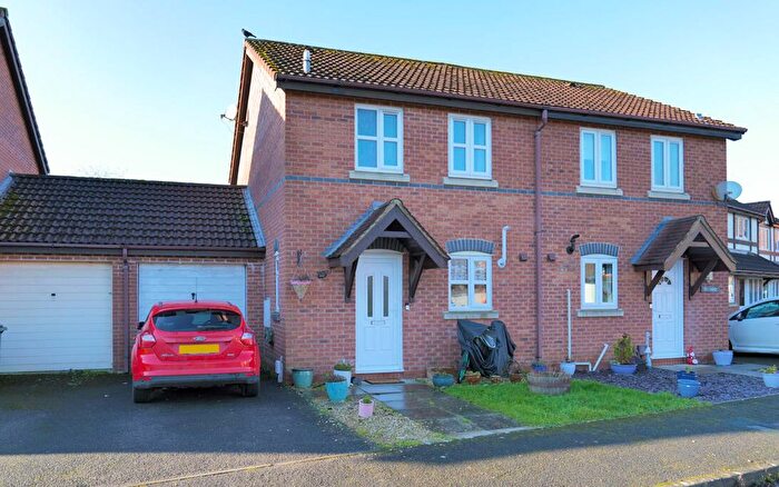 3 Bedroom Semi Detached House For Sale In Cornflower Way, Melksham, SN12
