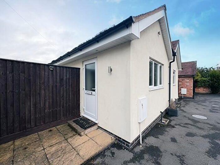 1 Bedroom Bungalow To Rent In Windmill Lane, Balsall Common, Coventry, CV7