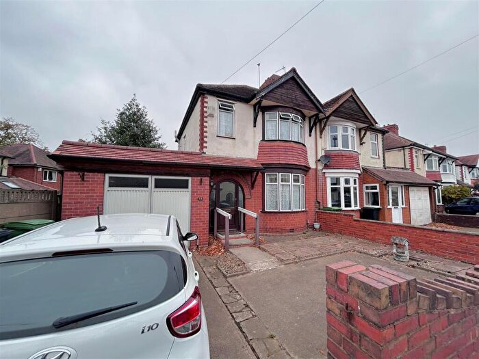 3 Bedroom House For Sale In Westfield Road, Brierley Hill, DY5