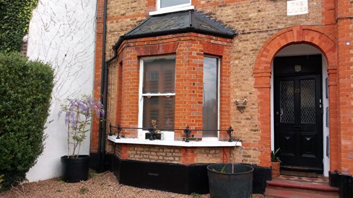 2 Bedroom Flat To Rent In Epsom Road, Croydon, CR0