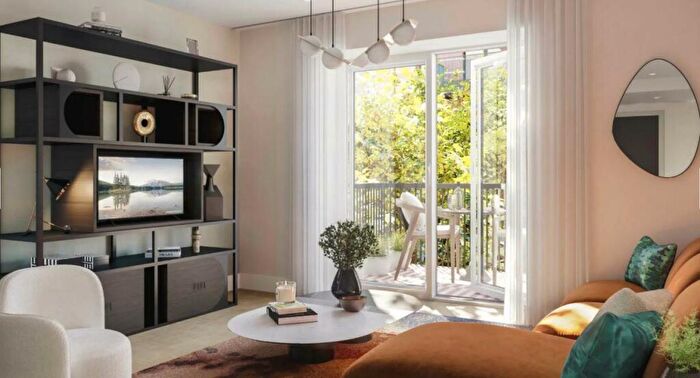1 Bedroom Apartment For Sale In One Clapham Junction, Nine Elms, SW11