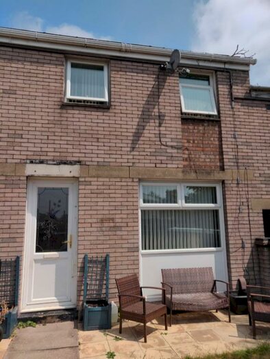 2 Bedroom Semi-Detached House To Rent In Henley Road, Coventry, CV2