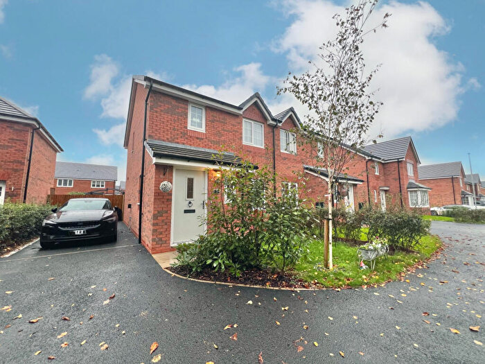 3 Bedroom Semi-Detached House For Sale In Clover Lane, Stalmine, FY6