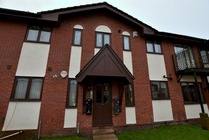 2 Bedroom Apartment To Rent In Market Street Radcliffe Manchester Greater Manchester, M26