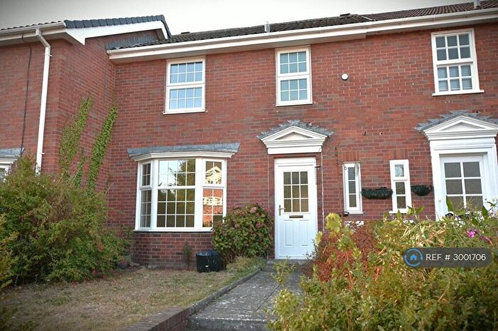 3 Bedroom Terraced House To Rent In Overleigh Road, Chester, CH4