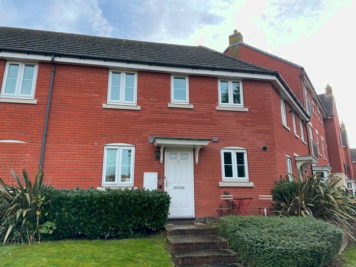 2 Bedroom Flat To Rent In Old Station Road, Syston, LE7