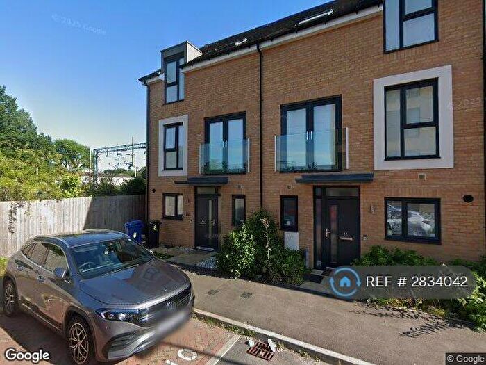 5 Bedroom Terraced House To Rent In Windstar Drive, South Ockendon, RM15