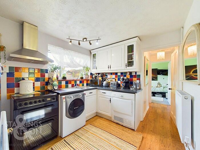 2 Bedroom Semi-Detached Bungalow For Sale In Green Lane, Tivetshall St. Margaret, Norwich, NR15