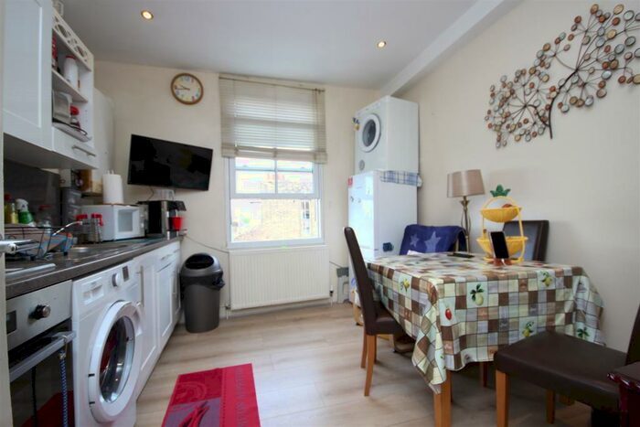 1 Bedroom Flat To Rent In Manor Park Road. Harlesden, NW10