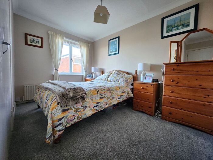 3 Bedroom Bungalow For Sale In Eastchurch Road, Cliftonville, Margate, CT9