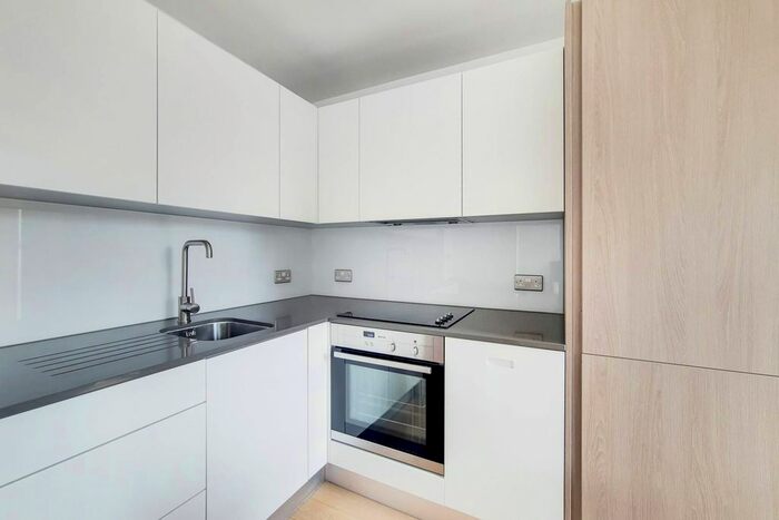 Studio To Rent In Imperial Building, Woolwich Riverside, London, SE18
