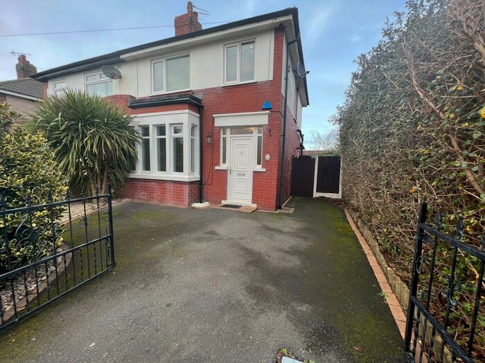 3 Bedroom House To Rent In Birkdale Avenue, Lytham St.Annes, FY8