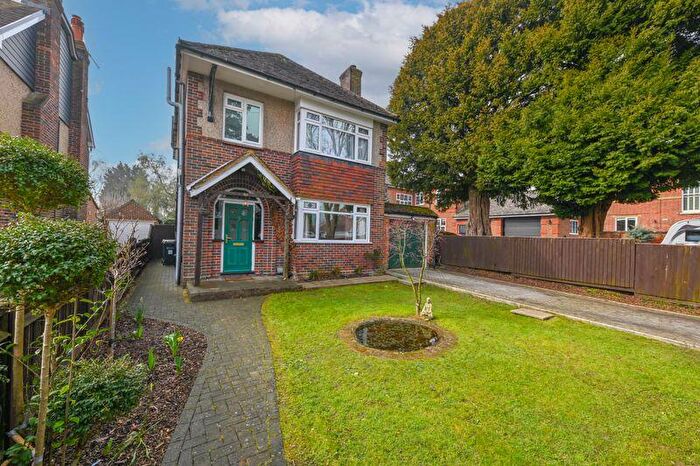 4 Bedroom Detached House For Sale In Stakes HIll Road, Waterlooville, PO7