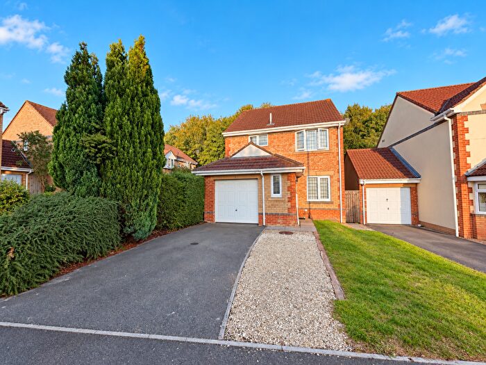 3 Bedroom Detached House For Sale In Jasmine Close, Yeovil, BA22