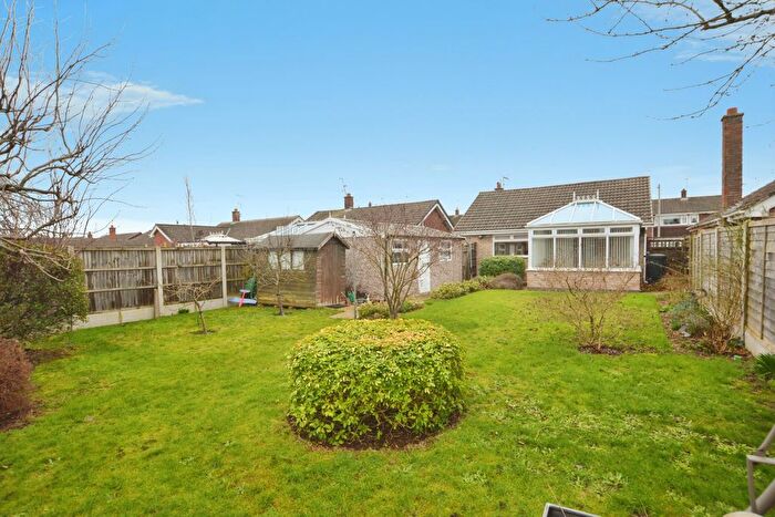 2 Bedroom Detached Bungalow For Sale In Russell Avenue, Balderton, Newark, NG24