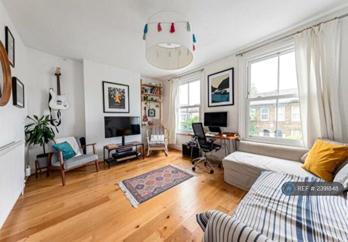 1 Bedroom Flat To Rent In Water Lane, London, E15