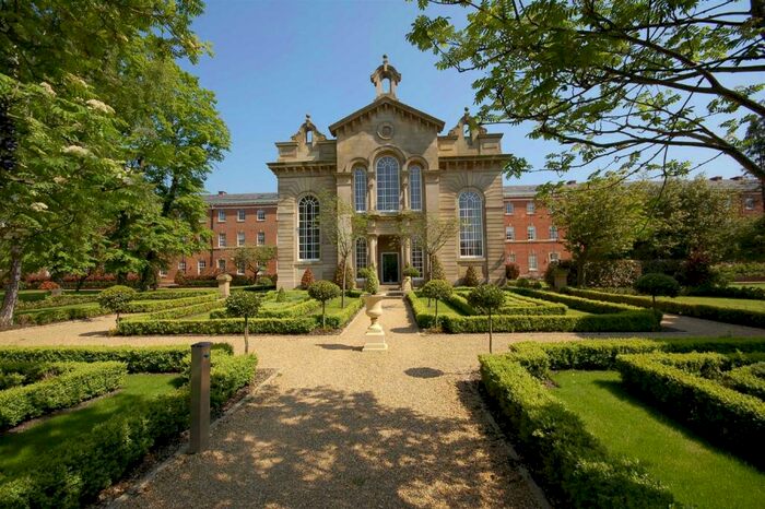 2 Bedroom Duplex To Rent In Didsbury Gate, Houseman Crescent, Manchester, M20