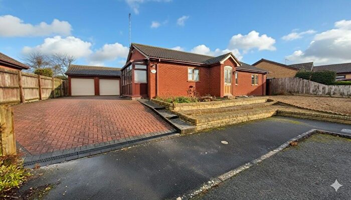 3 Bedroom Detached Bungalow For Sale In Lilac Close, Bourne, PE10