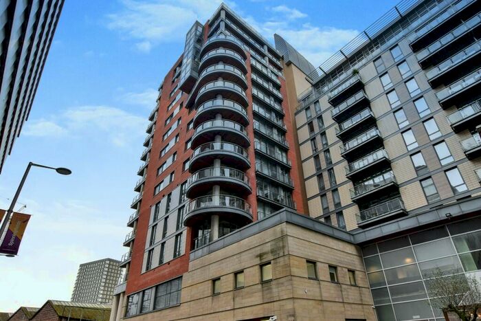 2 Bedroom Apartment To Rent In Leftbank, Manchester, M3
